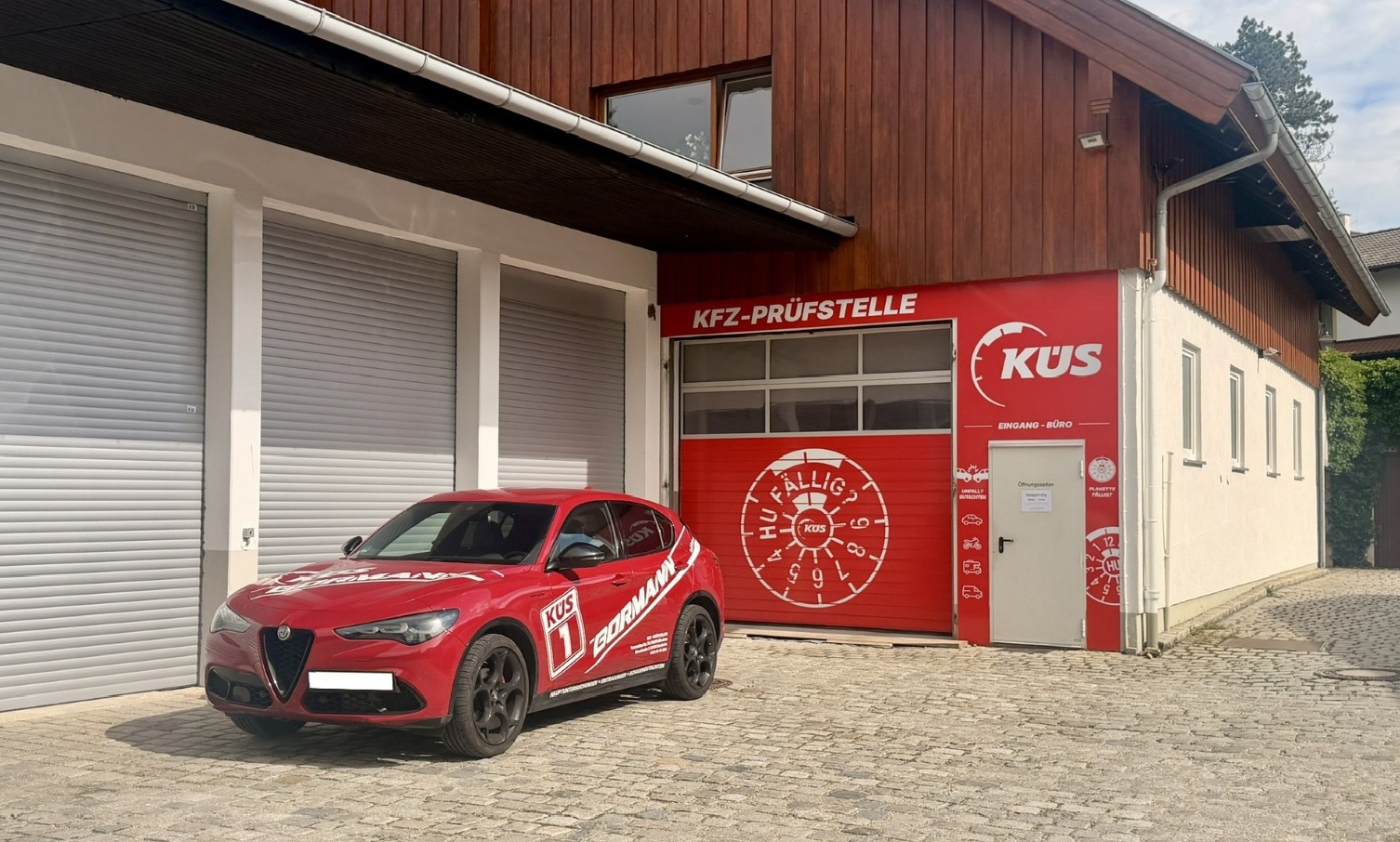 Anfahrt zur KÜS Prüfstelle Taufkirchen Außenansicht